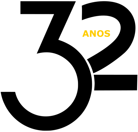 32 anos